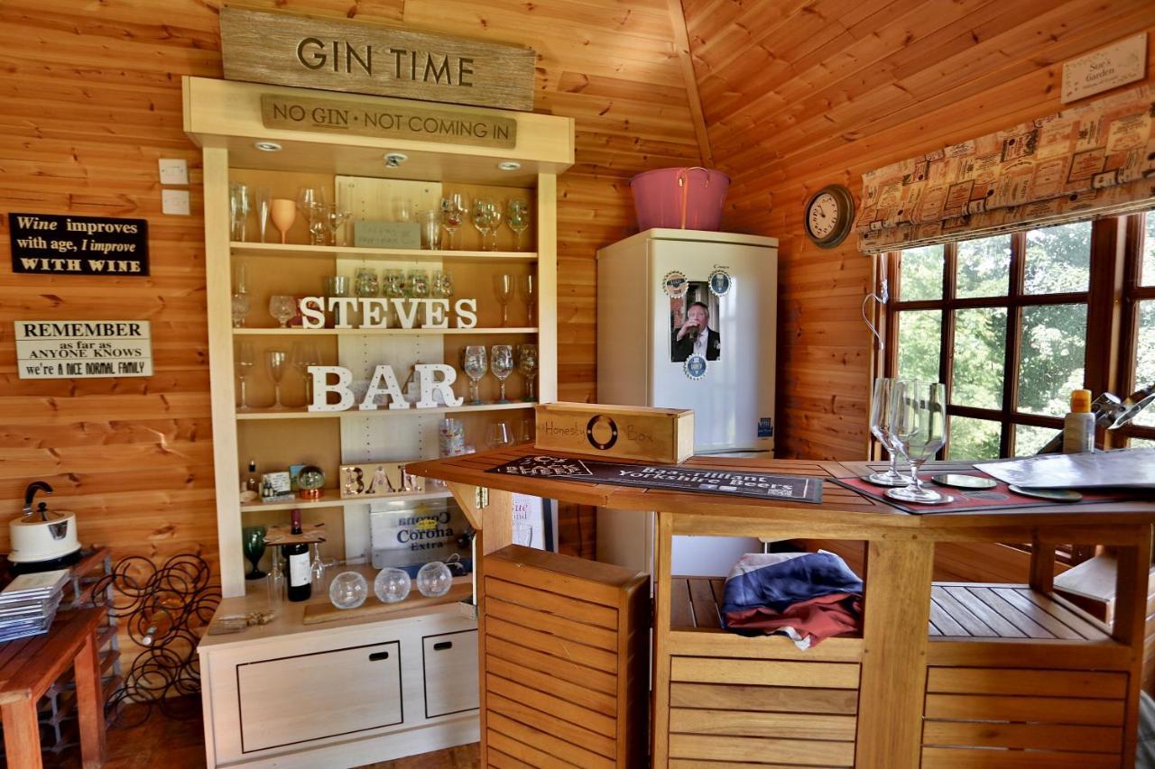 Llanwenarth Cottage A Beautiful Place To Just Be. 애버게이브니 외부 사진